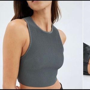 Aritzia Babaton Sculpt Knit Racer Tank